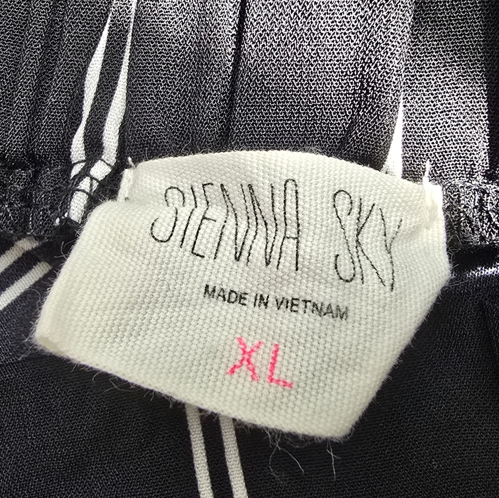 Sienna Sky - Black & White Pinstripe Paper-Bag Lightweight Wide-Leg Pants - Picture 7 of 9